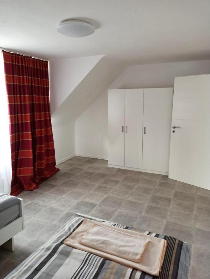 Apartments Zum Stillen Winkel Niederbreitbach Exterior photo